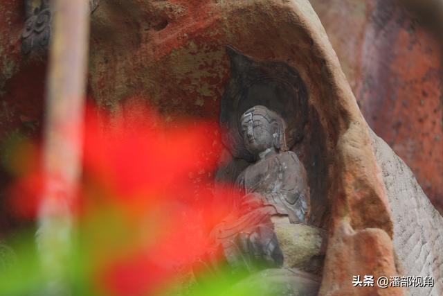 巴蜀石窟：内江东林寺摩崖造像
