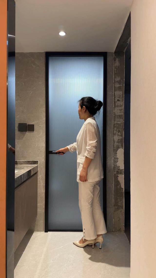 不用卫生间时，门是开着好还是关着好？不是迷信，有科学根据