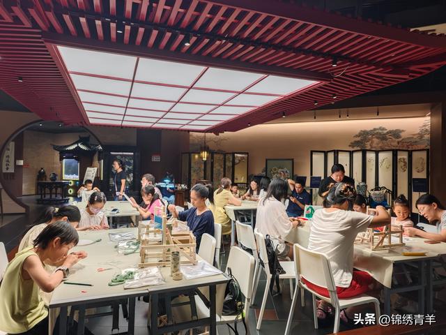 青羊发布三条蜀锦蜀绣研学线路 沉浸式解锁非遗体验新路径