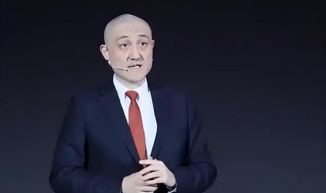 当聊天机器人开口说话：我们爱上的，究竟是代码还是幻想？