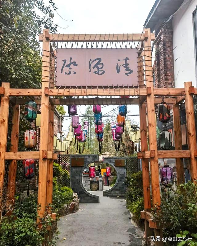 成都还开通这样的地铁线，真佩服！难怪旅游的人都往这里跑！