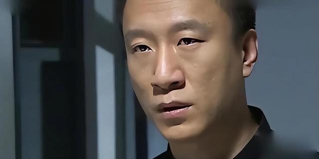 明明演技一般，却被捧成“老戏骨”，这八位演员终于现出原型了？