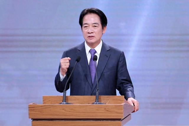 赖清德下令台军实弹备战，蒋万安向大陆亮明立场，他反对两岸统一