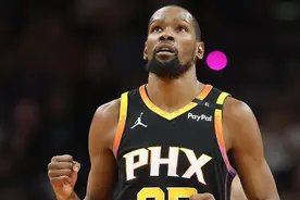 杜兰特现身追梦格林节目互动谈与球迷互喷，并谈到加盟勇士可能图片