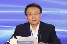 【揭秘】北大教授贾庆国惊人言论：为何要优先解决外籍生就业？图片