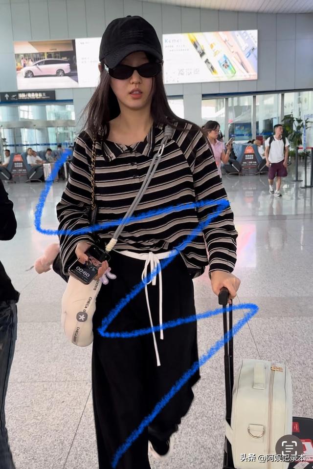 短剧女主离了滤镜差距有多大，看郭宇欣就知道了
