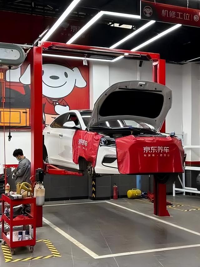 “京东造车”就是个噱头！广汽造、宁德供，而它紧盯金融物流售后