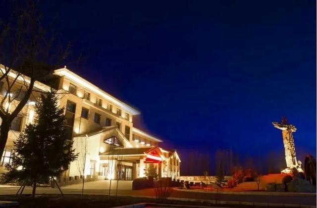 鹤舞雪原 肉香暖冬！齐齐哈尔冬季漫游指南——不止烤肉的冰雪秘境