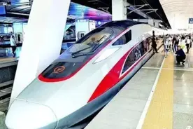 存在即合理，高铁商务座怎么会没人坐？只能说贫穷限制了你的想象图片