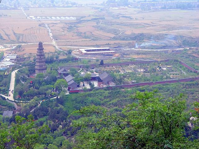 河北旅游：探秘响堂山石窟纪行（图）