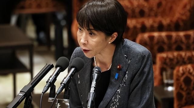 日方果然咽不下这口气，12架战机挂载48枚导弹，摆明要针对辽宁舰