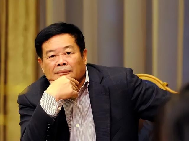员工月均1万破苛刻质疑？曹德旺，企业家不是“土豪”！