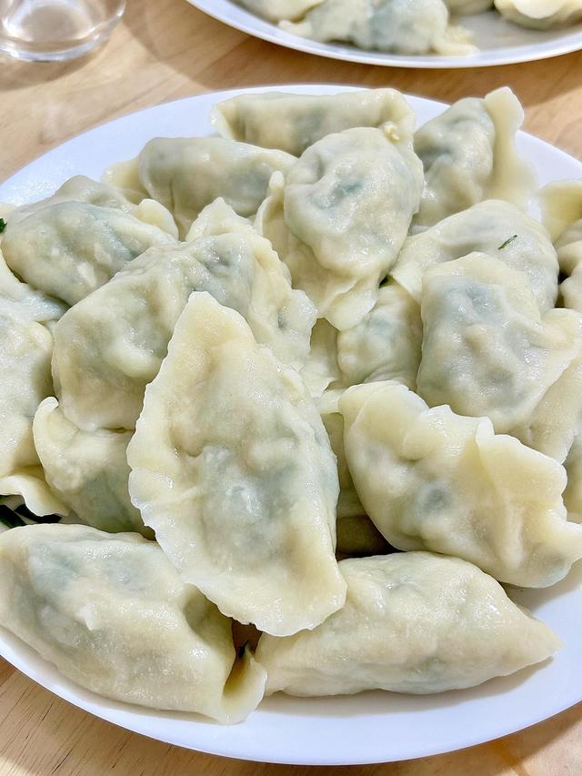 冬至包饺子，这3种馅是首选，时令蔬菜鲜过韭菜，鲜嫩多汁又营养