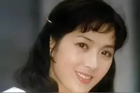 那些年，我和战友姐姐的爱情故事图片