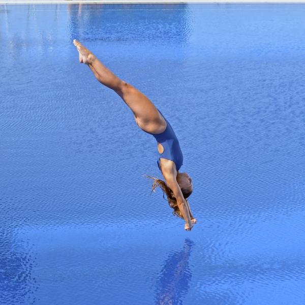 人气爆棚！全红婵连线直播在线人数超10万