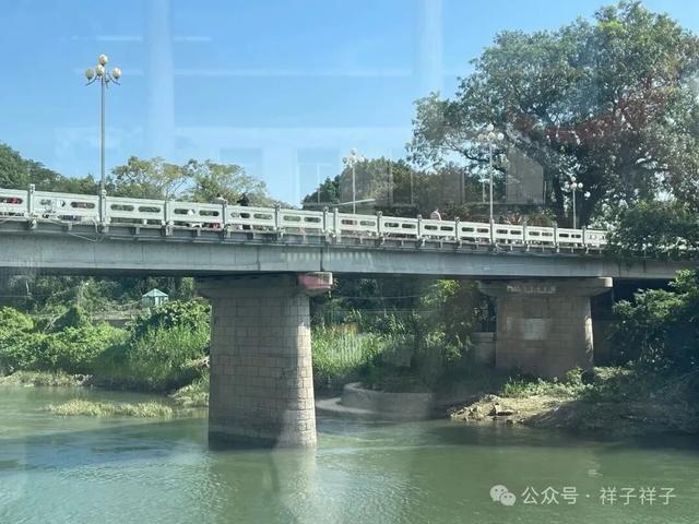 广西游记（4）：中越风情东兴国门景区