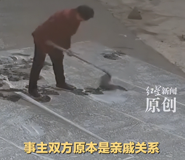 老太破坏修路路面后续：民警走了又挖，村干部曝真相，子女被牵连