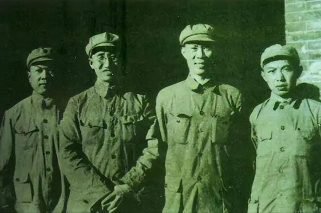 他曾担任广西省委书记，将上将军衔让给韦国清，后却调任大学校长