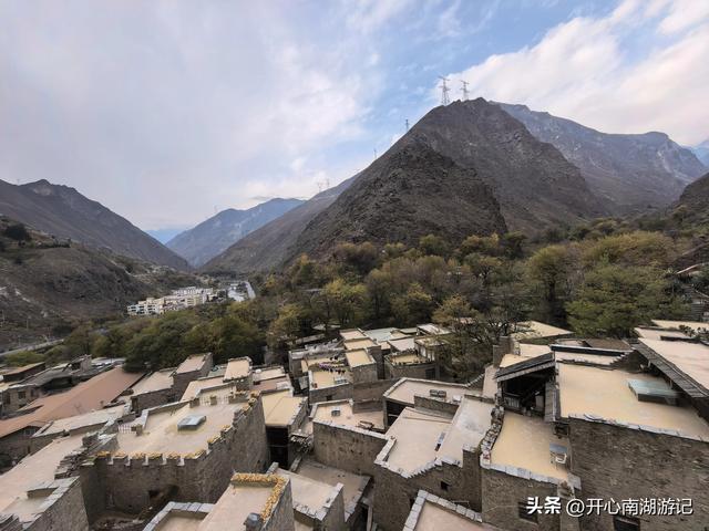 喀什经317到成都，色达县-都江堰，甲居藏寨、理小路、桃坪羌寨