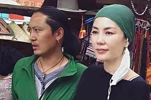 王菲这下栽跟头了！释永信被调查，第一个怀疑的就是常年信佛的她