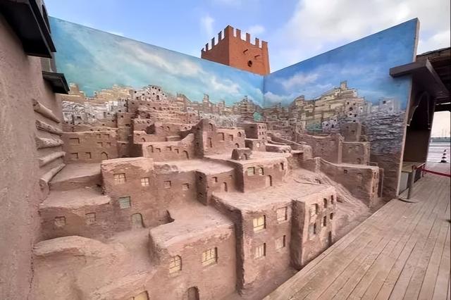 戈壁上的文化风情驿站——记三岔口喀什古城主题特色服务区的蝶变