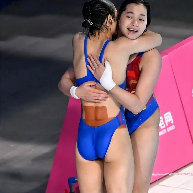 直到看到王伟莹“无奈透露”，才明白，原来婵宝魅力这么大