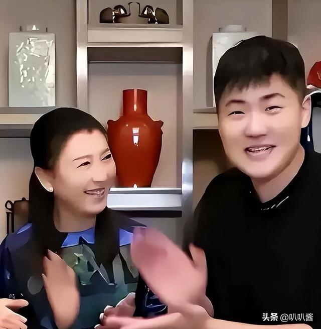 闫学晶风波终于落幕！6个男人惨遭牵连，其中儿媳与继女最不好过