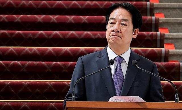 台海突发激烈对峙，还剩最后4公里就登陆！台当局已乱成一锅粥