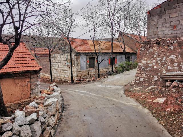 人在旅途（1）：我的家乡，山东安丘一个小山村。