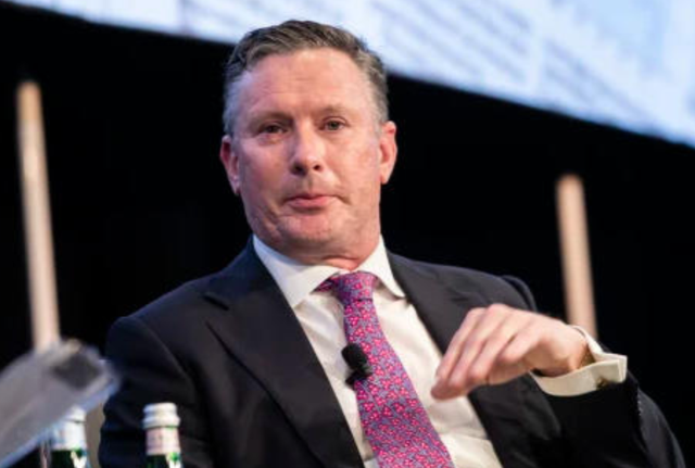 高市早苗对华正式“宣战”！中国两邻居站队日本，特朗普告示全球