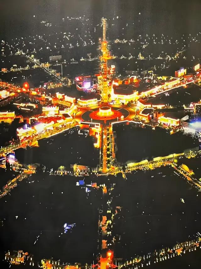 没有红绿灯的城市（散记）——新疆行之八卦城