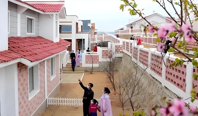 在金正恩的治理下，带十万元人民币去朝鲜生活，能成为土豪吗？