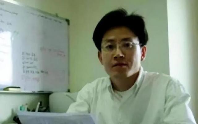 让中国芯片停滞13年，骗取11亿研发经费的陈进，跑路美国后现状