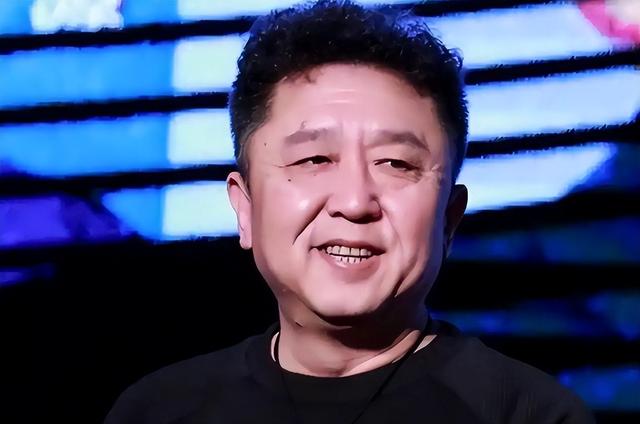 不查不知道一查吓一跳，坐拥北京 60 亩马场的于谦，私下到底有多壕