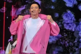 华为大公主孟晚舟现身刘德华深圳演唱会，是提前设计还是偶然出镜图片