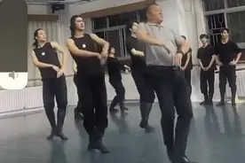 每一次跳舞都要用心去感受！对话跳舞走红院长姜铁红：发自内心喜爱艺术，执着追求梦想，持之以恒练习！图片