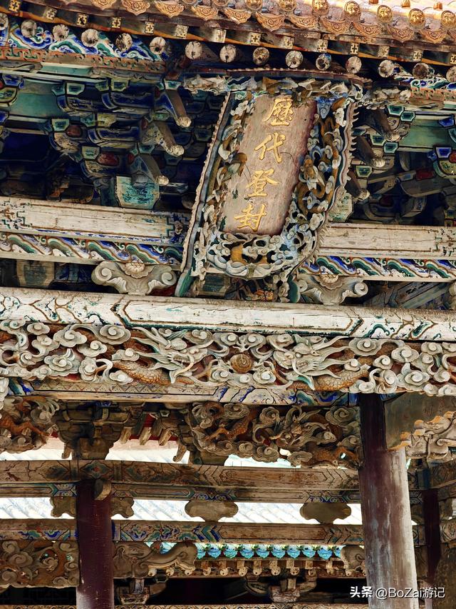 藏在乡野的国六，小靳东岳庙献殿，斗拱木雕极尽精巧
