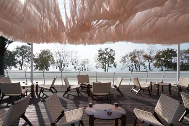 “红房子”，刷屏了！