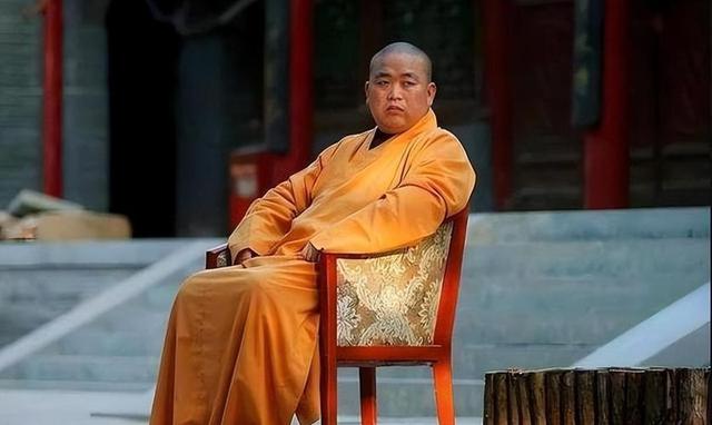 释永信害惨4位女明星：2个央视名嘴	、1个炫富全网被封，刘涛最冤