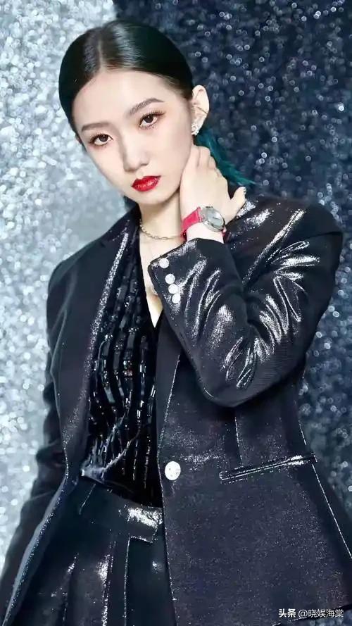 外表是仙女，私下里却是“文盲”的8位女星，郝蕾的话太扎心