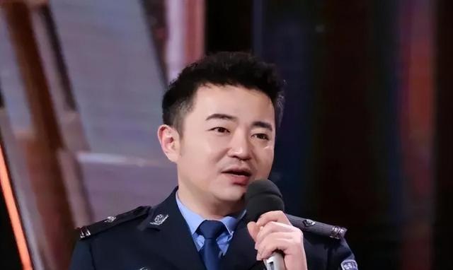 任长霞的儿子，你绝对想不到他现在的样子！