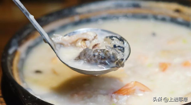 阿胶能跟花胶还有蛋白粉一起吃 2025年阿胶可以和花胶一起吃吗