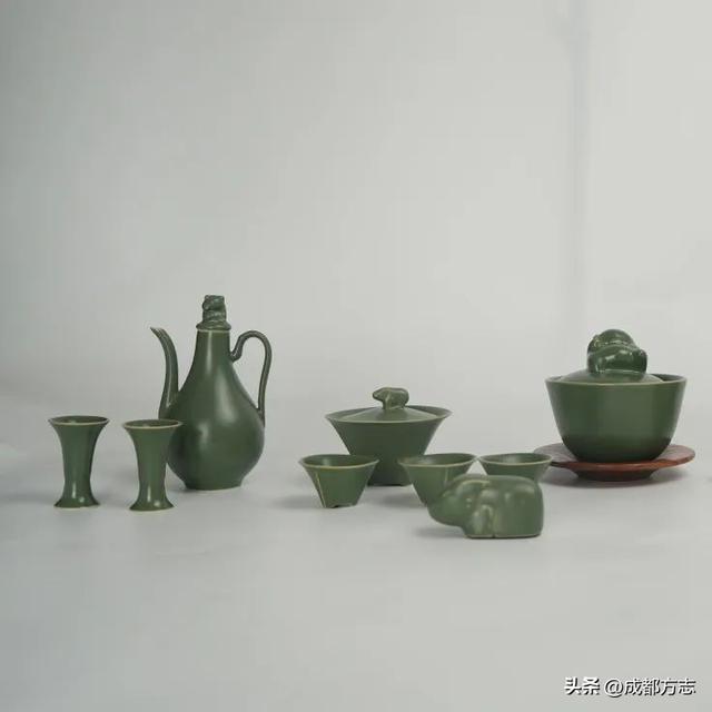 来都来了，不带件“成都礼物”走怎么行啊！