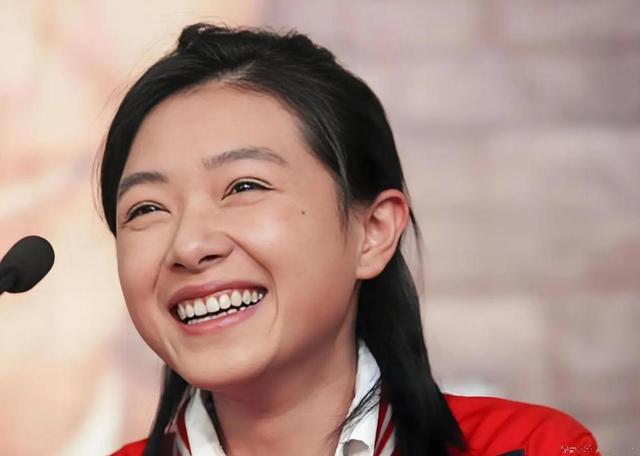 因长的太漂亮，七次拒绝导演“要求”被雪藏，43岁终凭实力走红