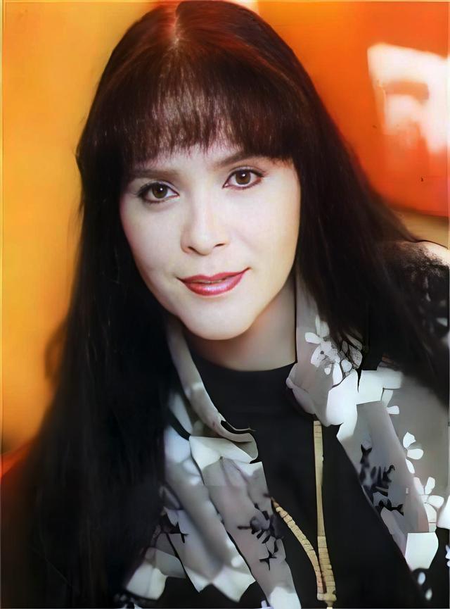 梁小龙病逝！前妻命运悲情，但他不是负心男人，沈阳籍后妻贤惠