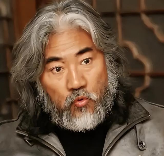 “牡丹花下死，做鬼也风流”！这一次	，74岁的张纪中完全成了笑话