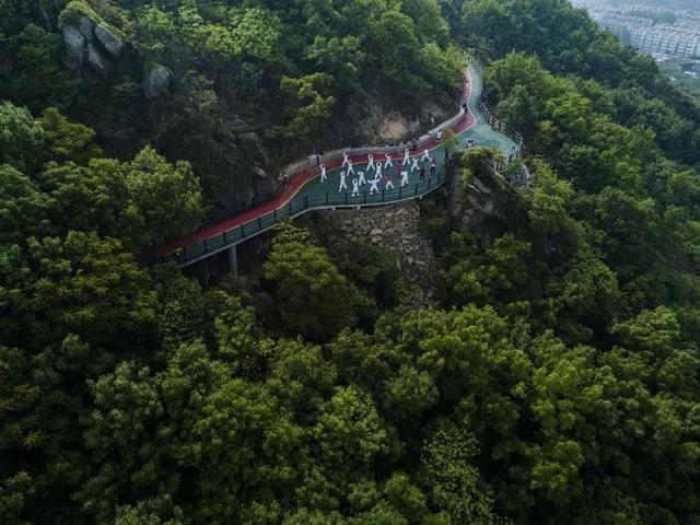 连云港需要游客徒步观赏的景点