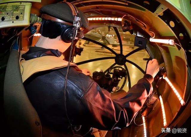 二战黑科技尽显！机载雷达改写空战模式，致命困局被破解