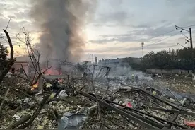 黑海舰队总部被炸，俄上将喊话普京，呼吁空袭泽连斯基办公室图片