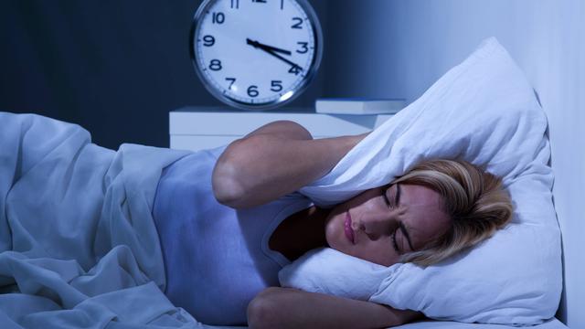 午睡半小时错了？医生告诫：上了60岁后，午睡请注意5点